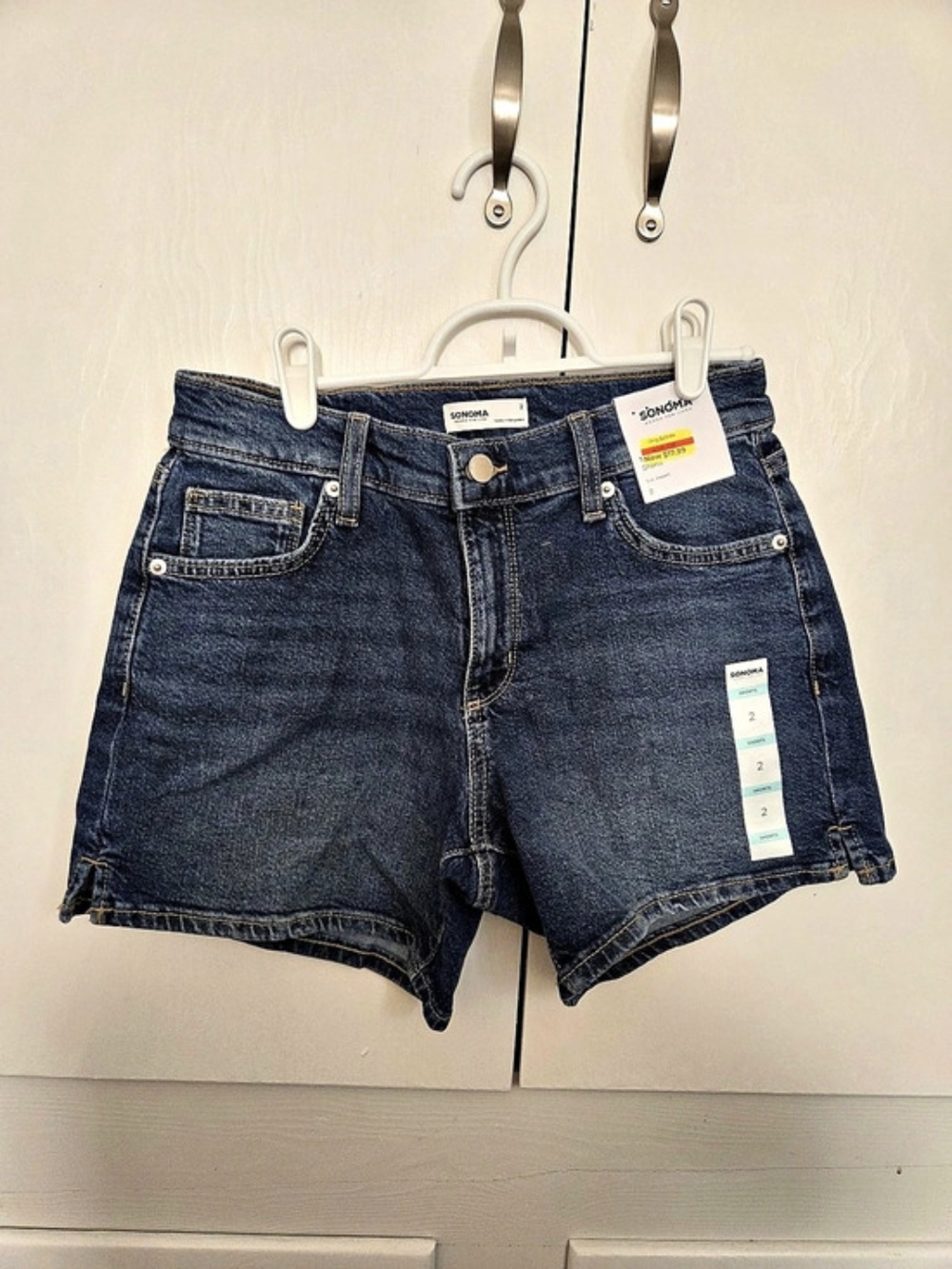 Sonoma Denim Jean Shorts in Blue Size 2 NWT